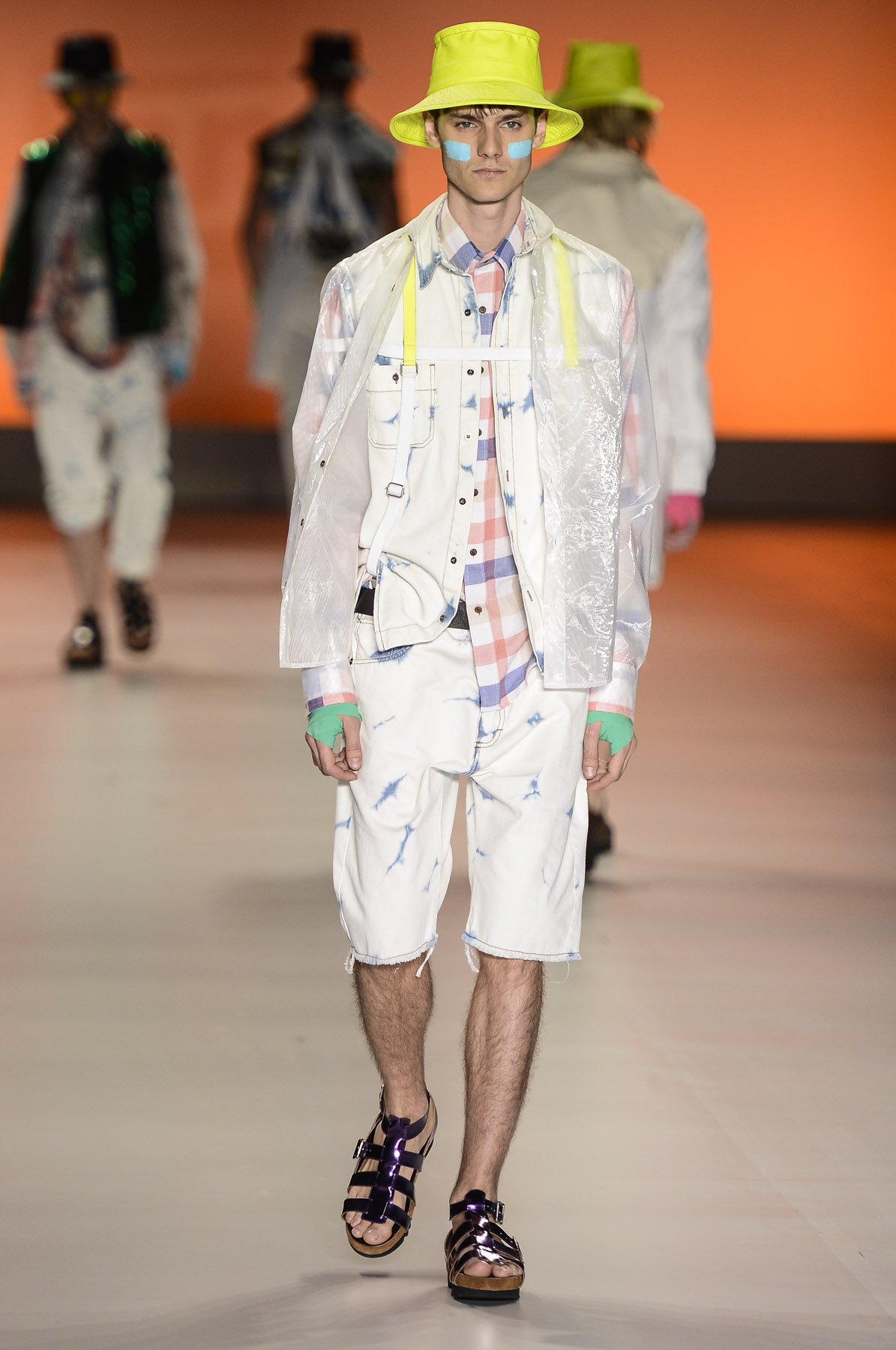 desfile-triton-spfw-verao2014-010