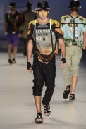 desfile-triton-spfw-verao2014-018
