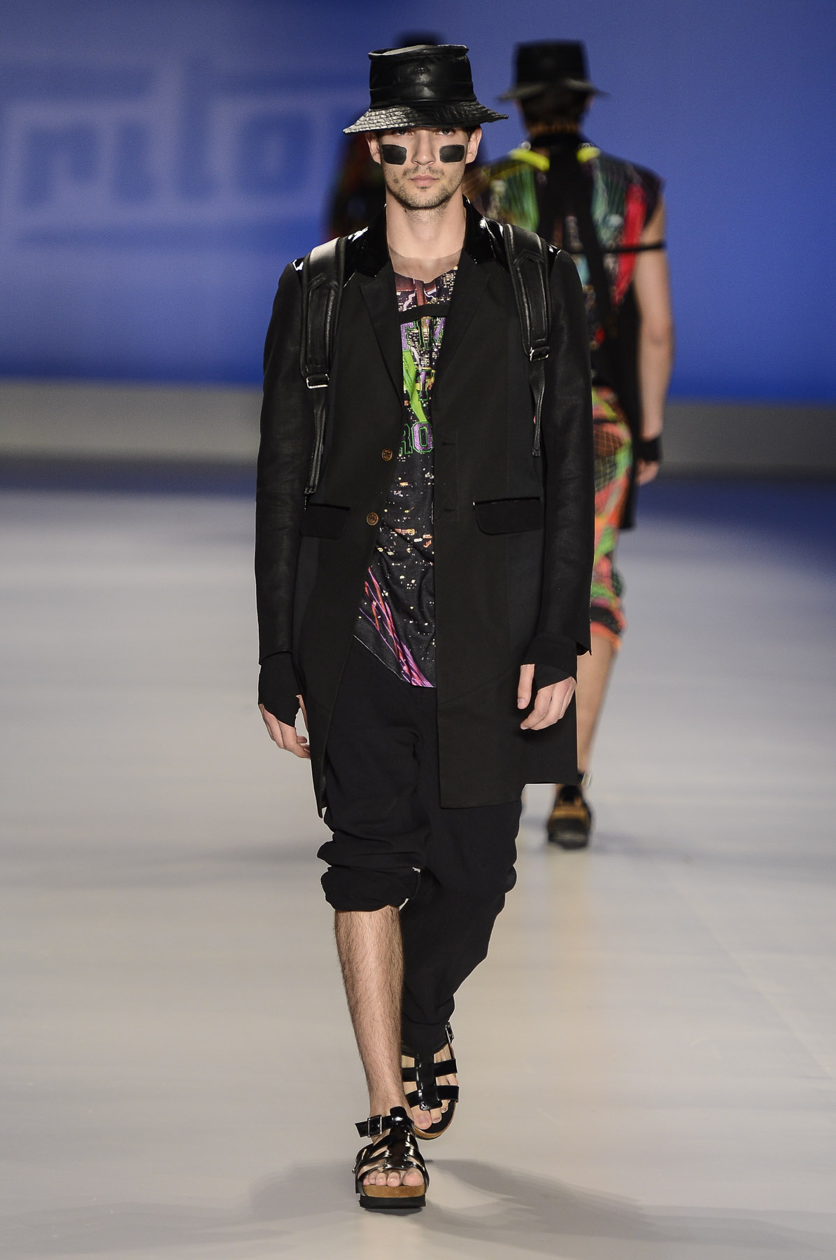 desfile-triton-spfw-verao2014-023