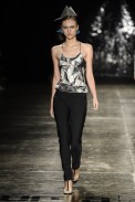 desfile-umaraqueldavidowicz-spfw-verao2014-007