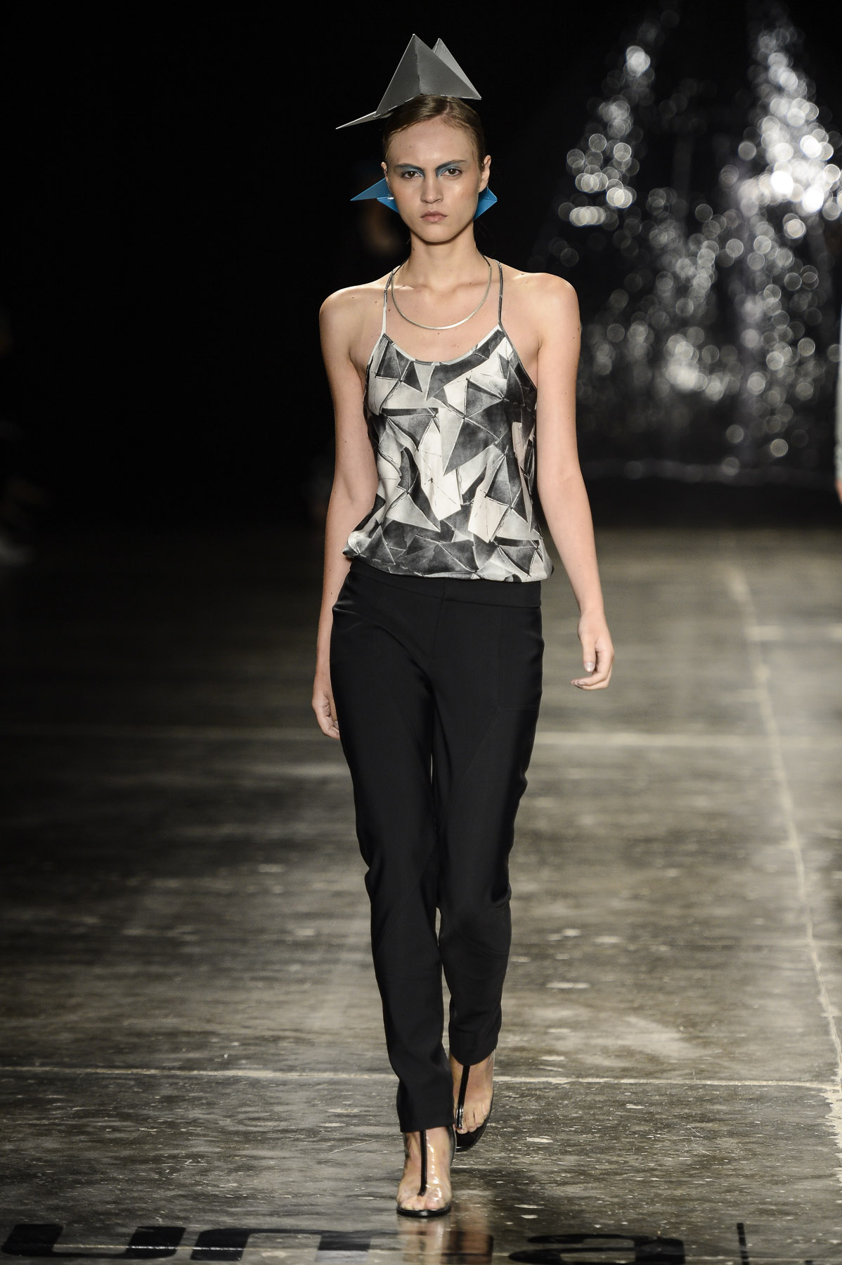 desfile-umaraqueldavidowicz-spfw-verao2014-007