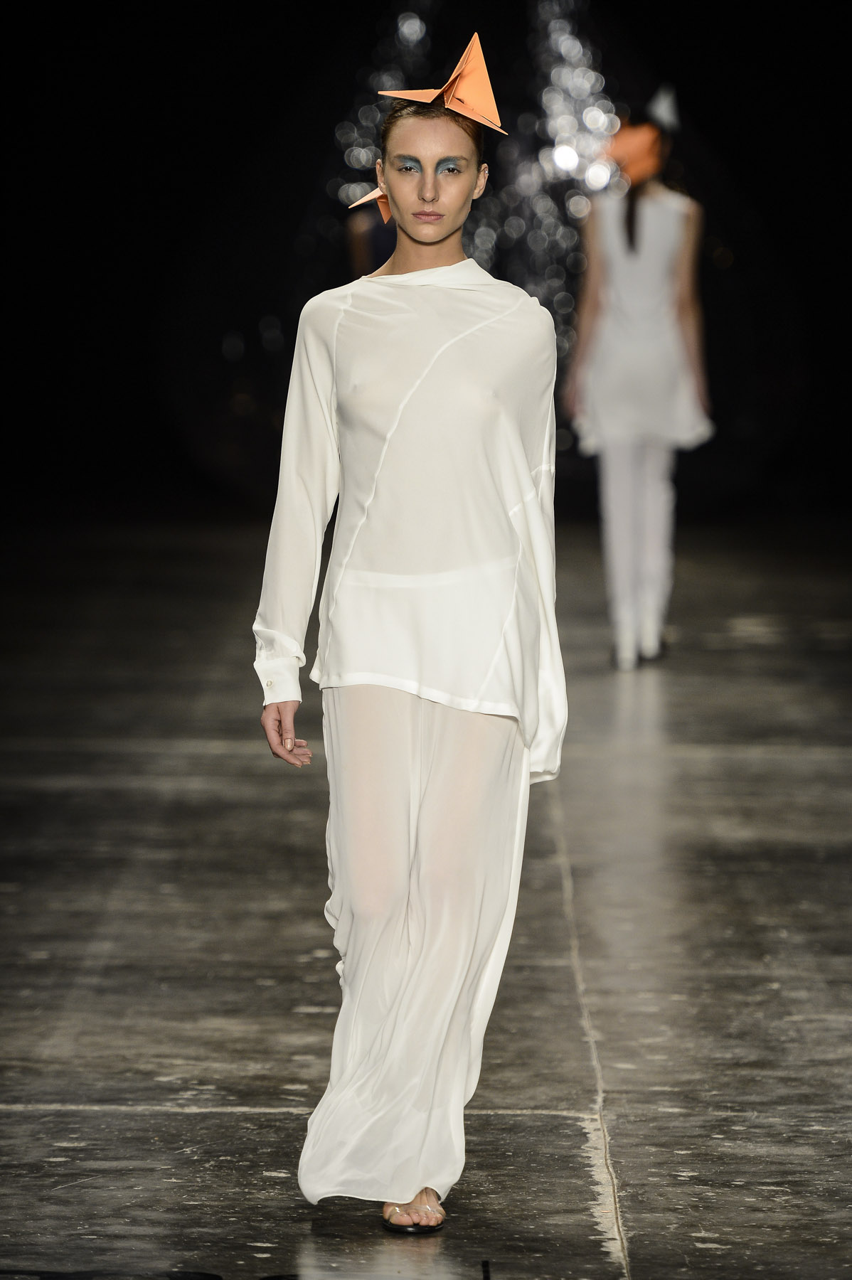 desfile-umaraqueldavidowicz-spfw-verao2014-012