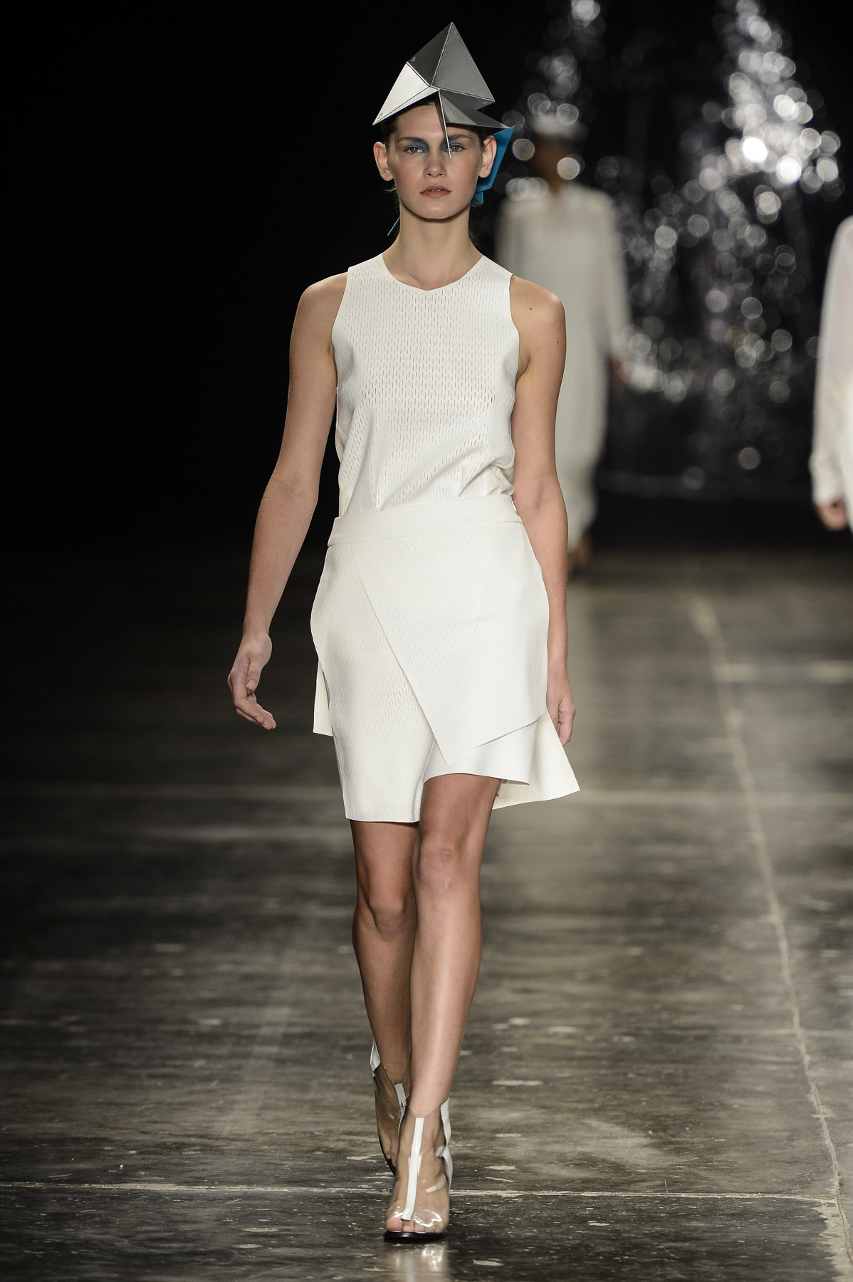 desfile-umaraqueldavidowicz-spfw-verao2014-018