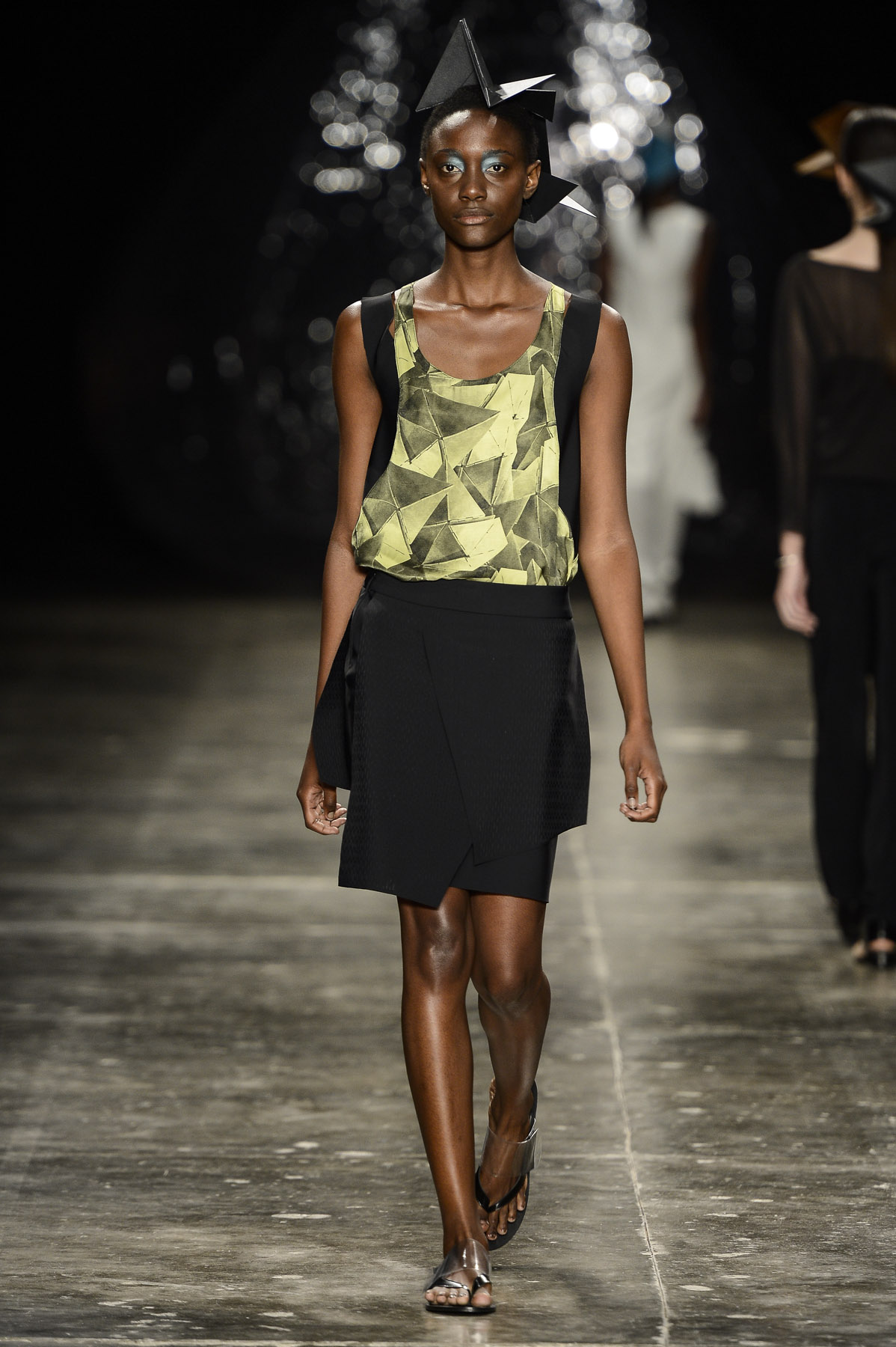 desfile-umaraqueldavidowicz-spfw-verao2014-023