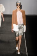desfile-andreamarques-fashionrio-verao2014-0017