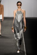 desfile-andreamarques-fashionrio-verao2014-0018