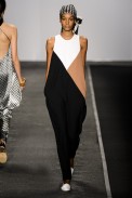 desfile-andreamarques-fashionrio-verao2014-0019