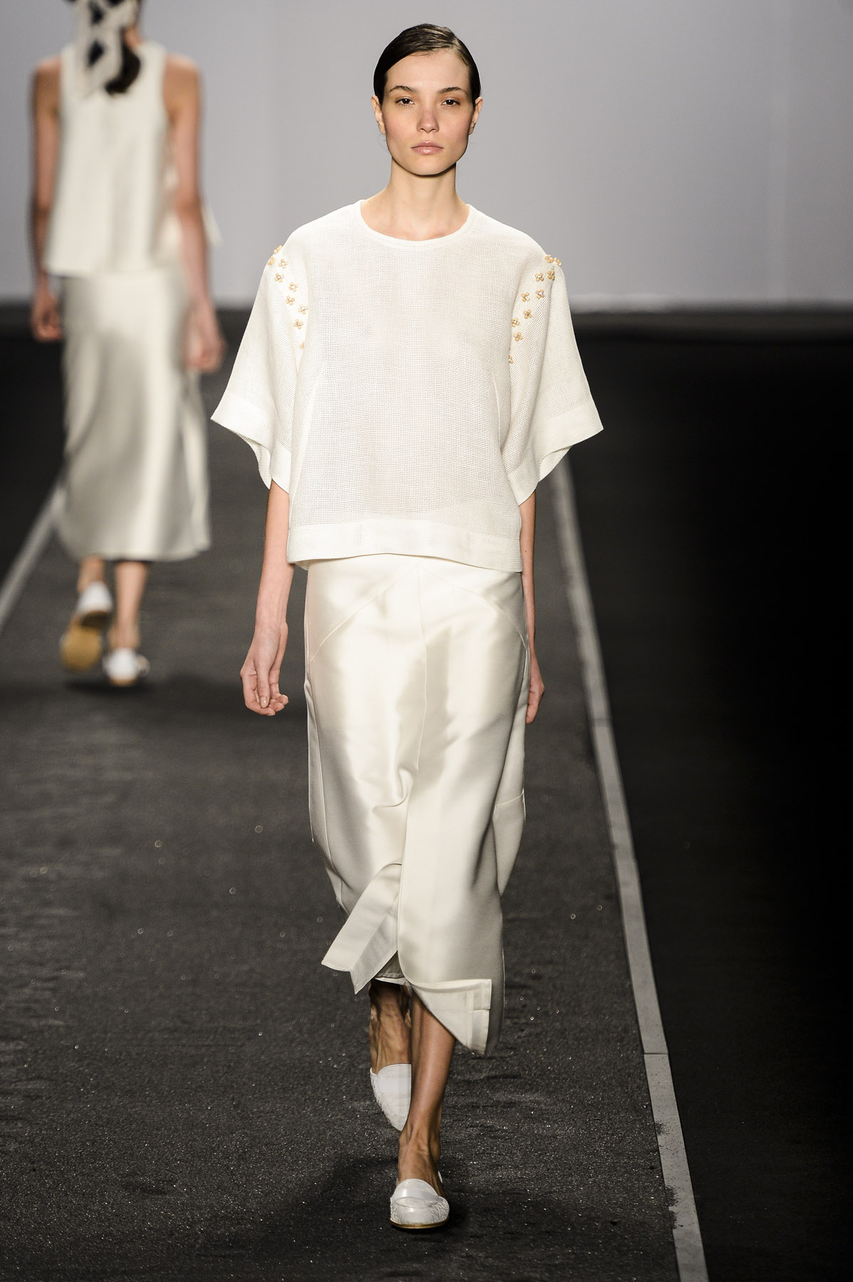 desfile-andreamarques-fashionrio-verao2014-0023