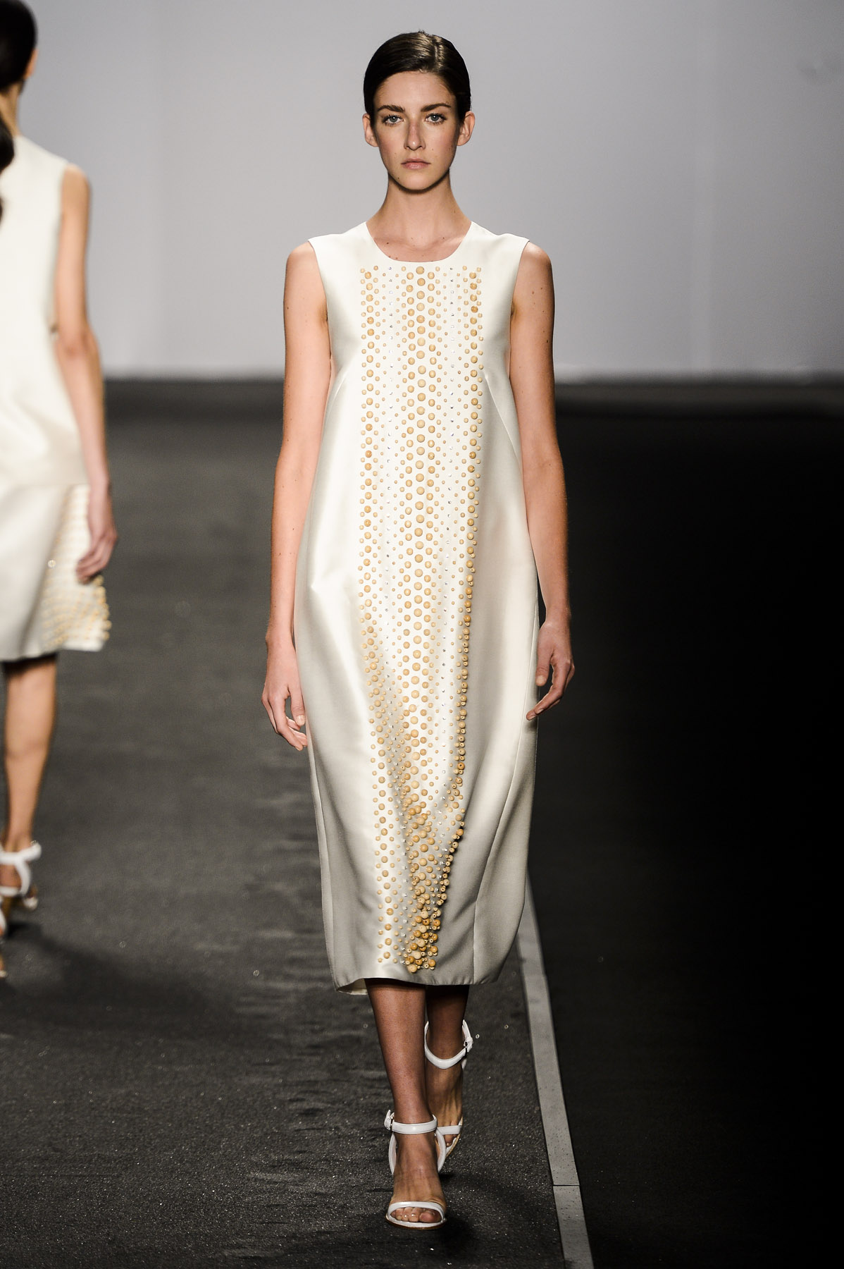 desfile-andreamarques-fashionrio-verao2014-0025