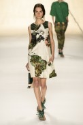 desfile-cantao-fashionrio-verao2014-004
