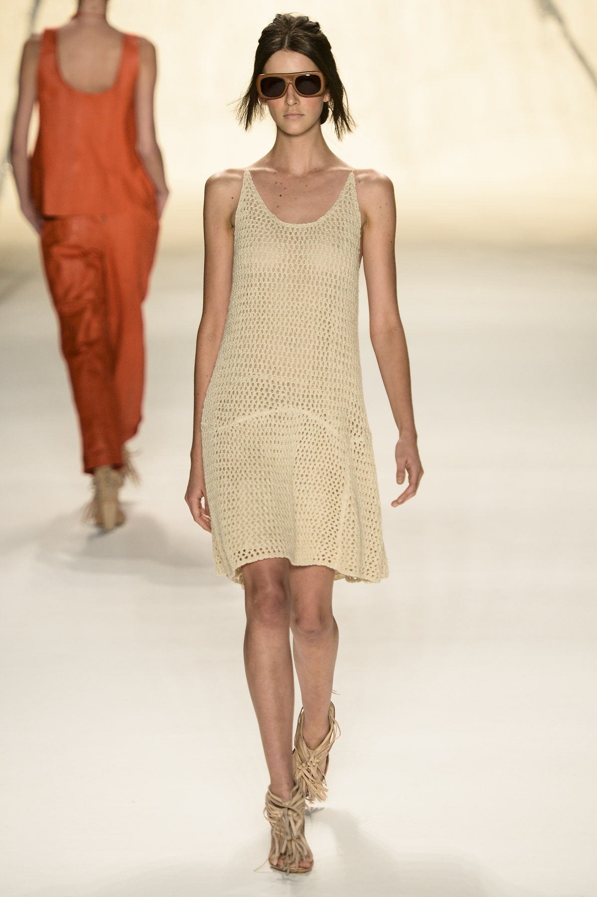 desfile-cantao-fashionrio-verao2014-013