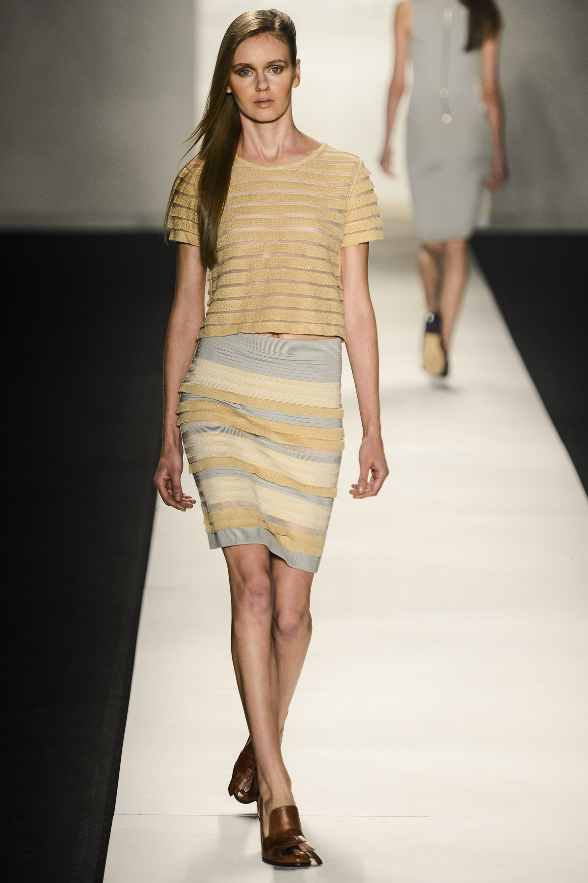 desfile-coven-fashionrio-verao2014-003