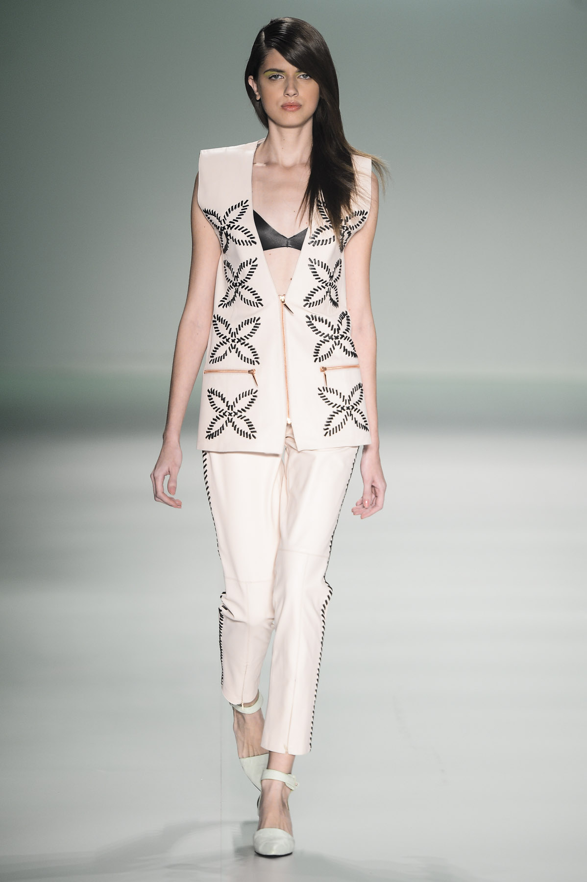 desfile-iodice-fashionrio-verao2014-002