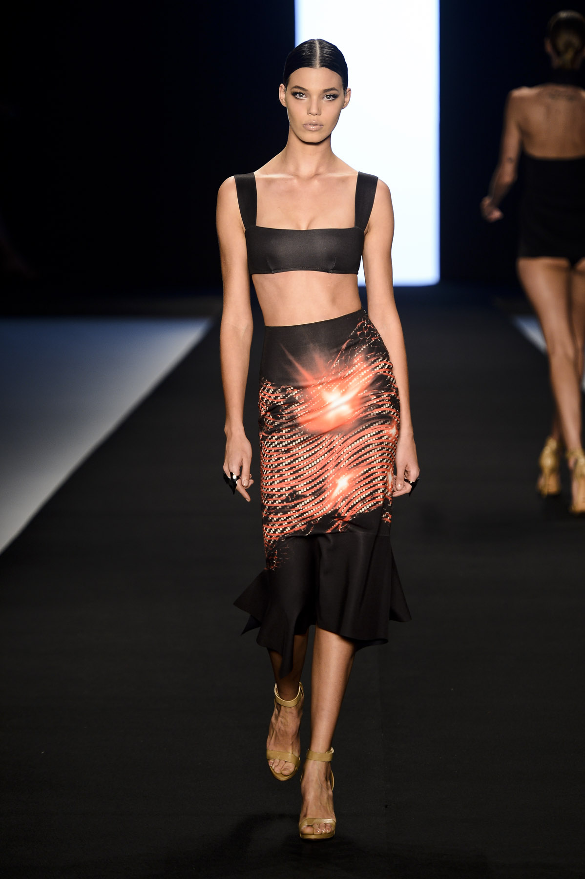 desfile-lennyniemeyer-fashionrio-verao2014-030