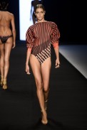 desfile-lennyniemeyer-fashionrio-verao2014-033