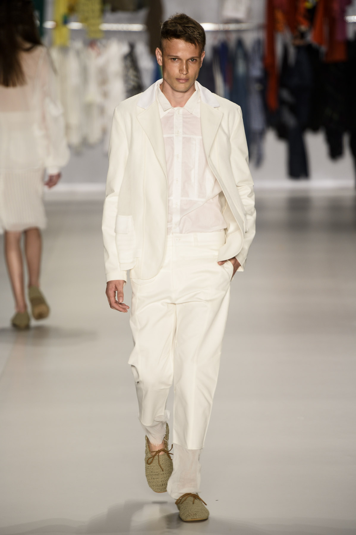 desfile-oestudio-fashionrio-verao2014-011