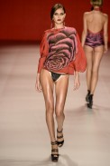 desfile-triya-fashionrio-verao2014-003