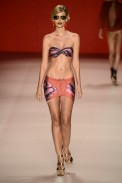 desfile-triya-fashionrio-verao2014-004