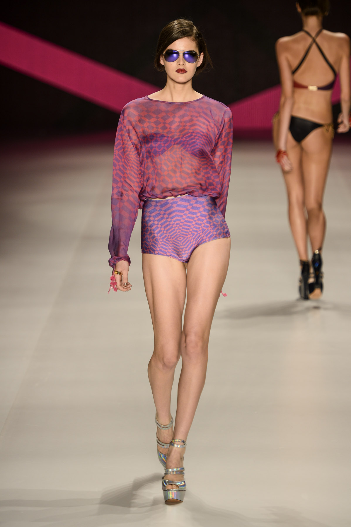desfile-triya-fashionrio-verao2014-016