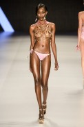 desfile-triya-fashionrio-verao2014-020