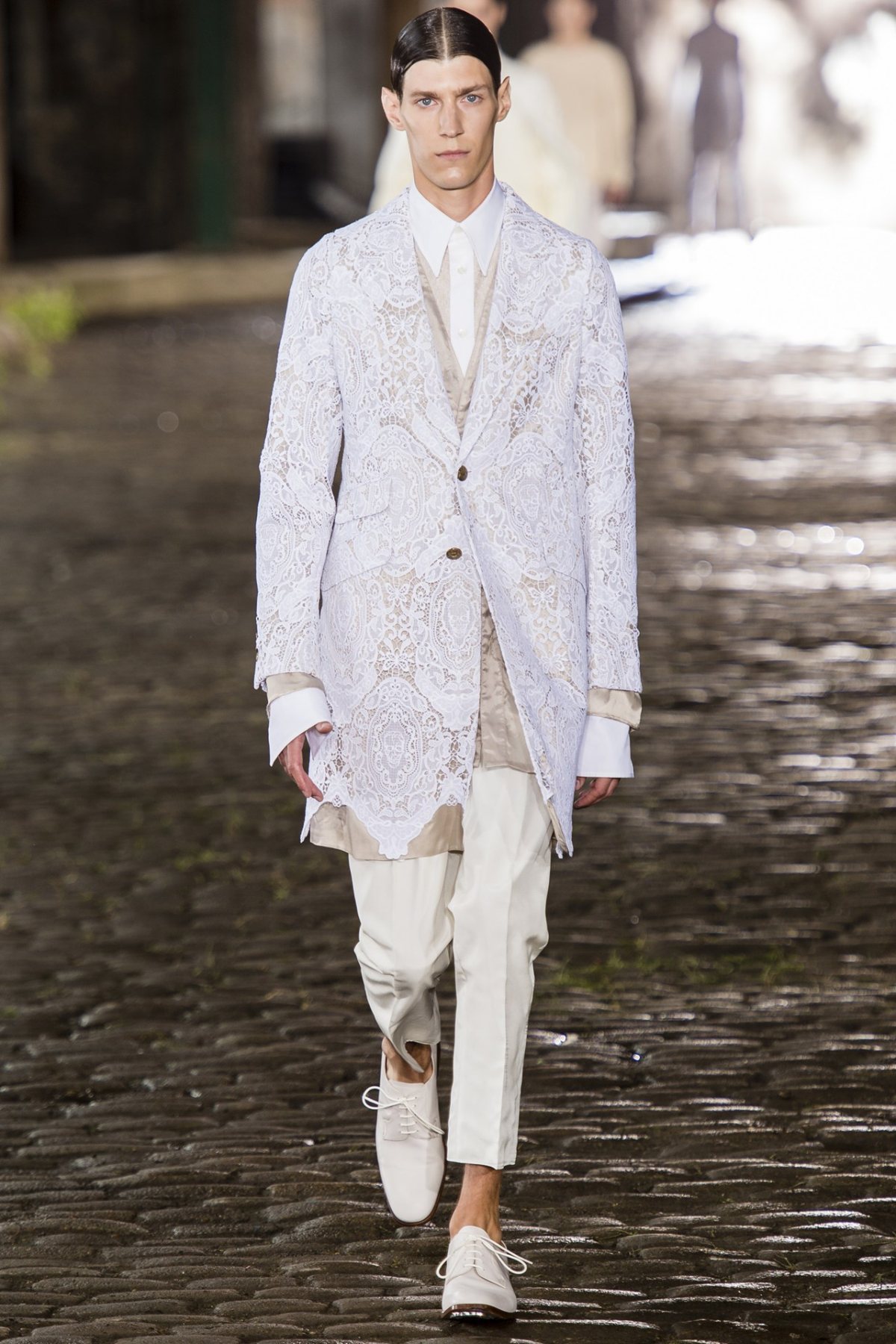desfile-a-mcqueen-men-london-ss2014-03