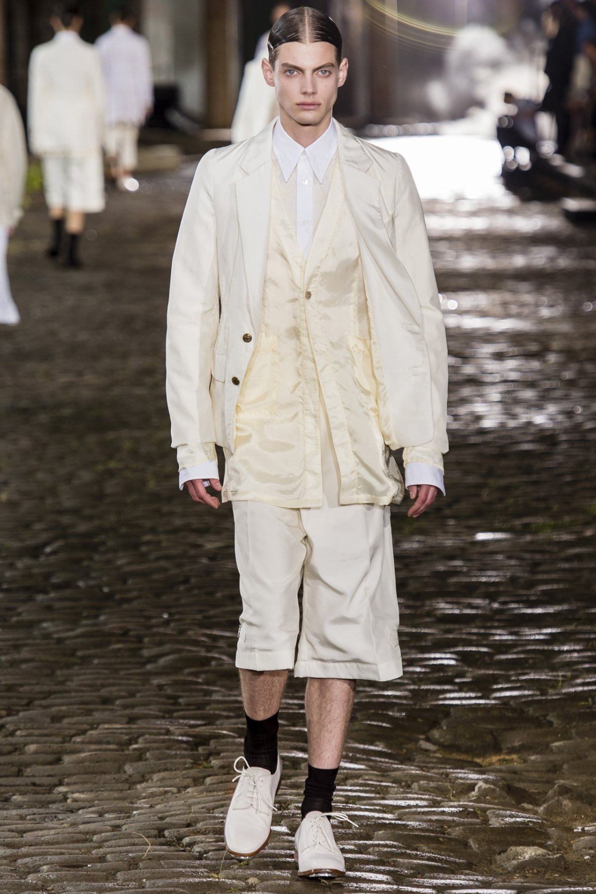 desfile-a-mcqueen-men-london-ss2014-06