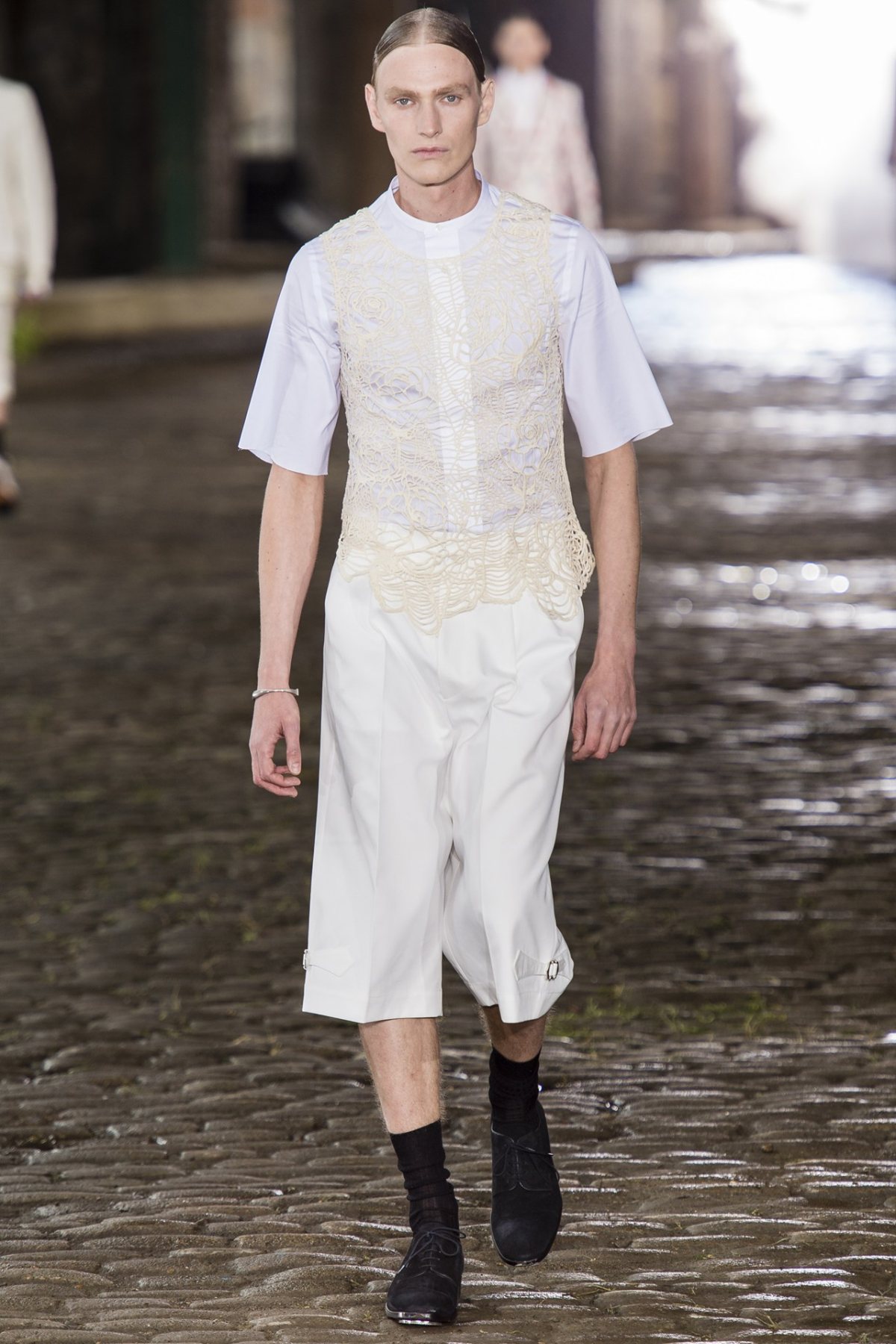 desfile-a-mcqueen-men-london-ss2014-08
