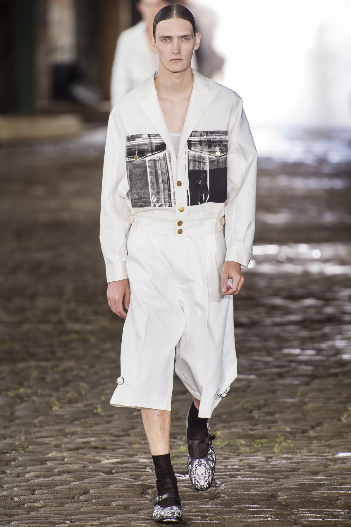 desfile-a-mcqueen-men-london-ss2014-11