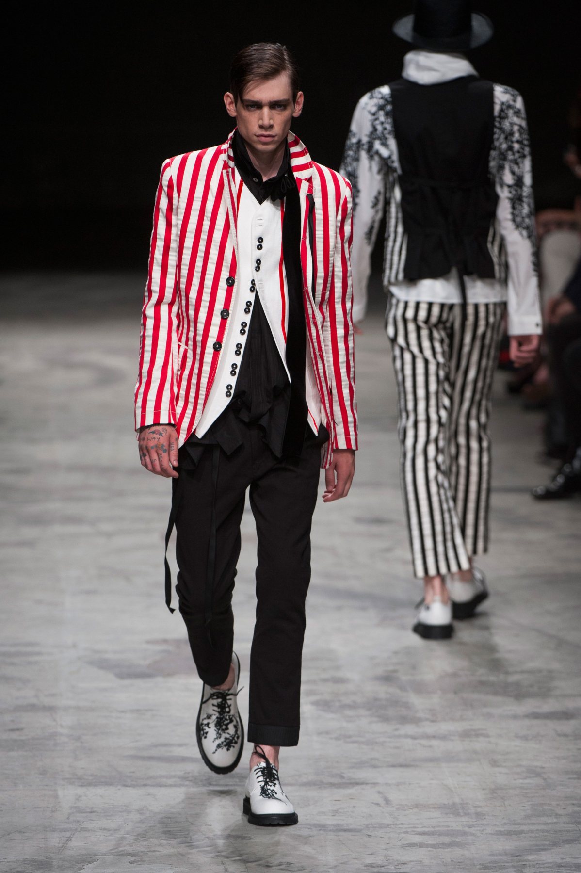 desfile-ann-demeu-paris-men-ss2014-10