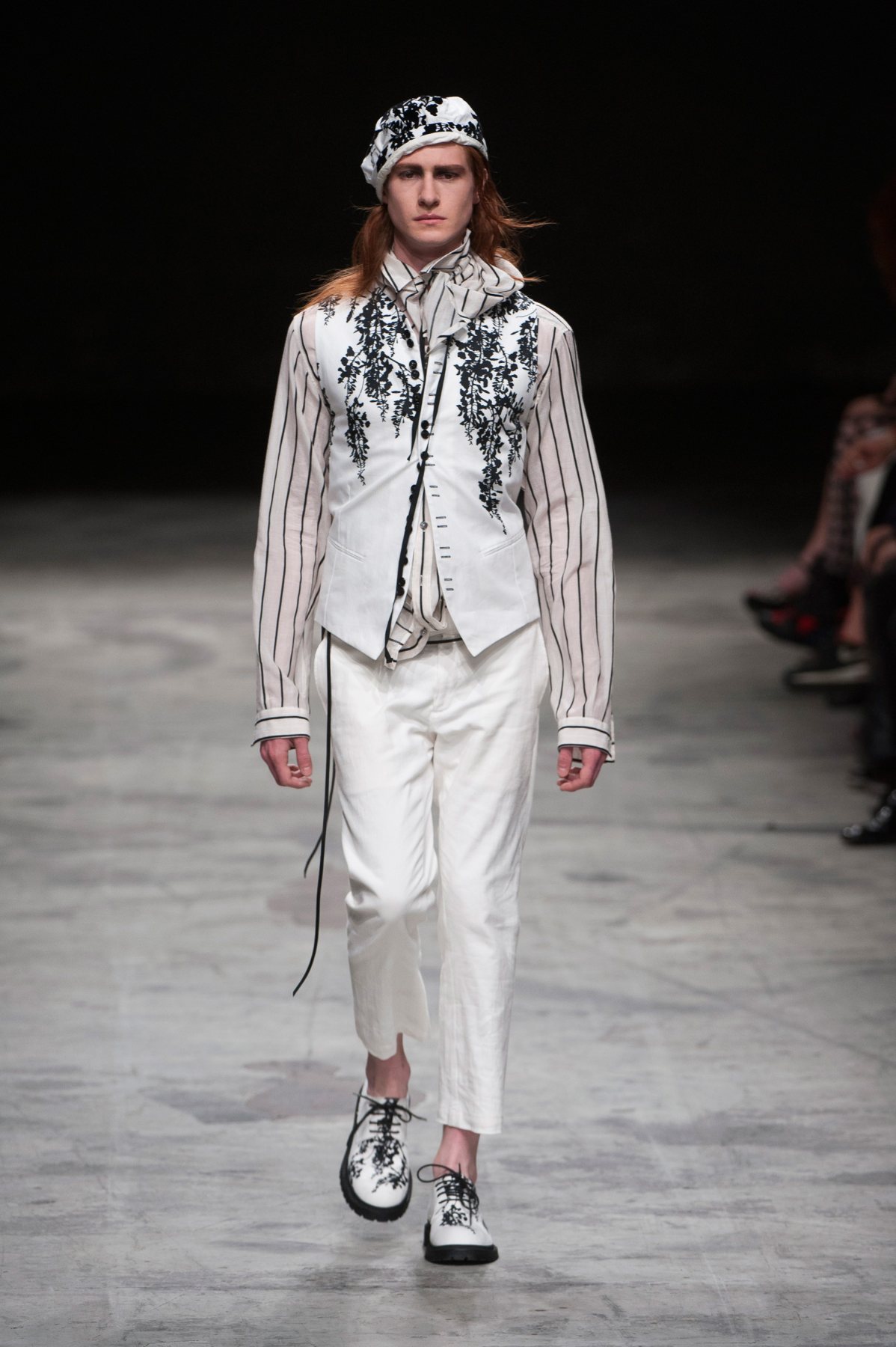 desfile-ann-demeu-paris-men-ss2014-11