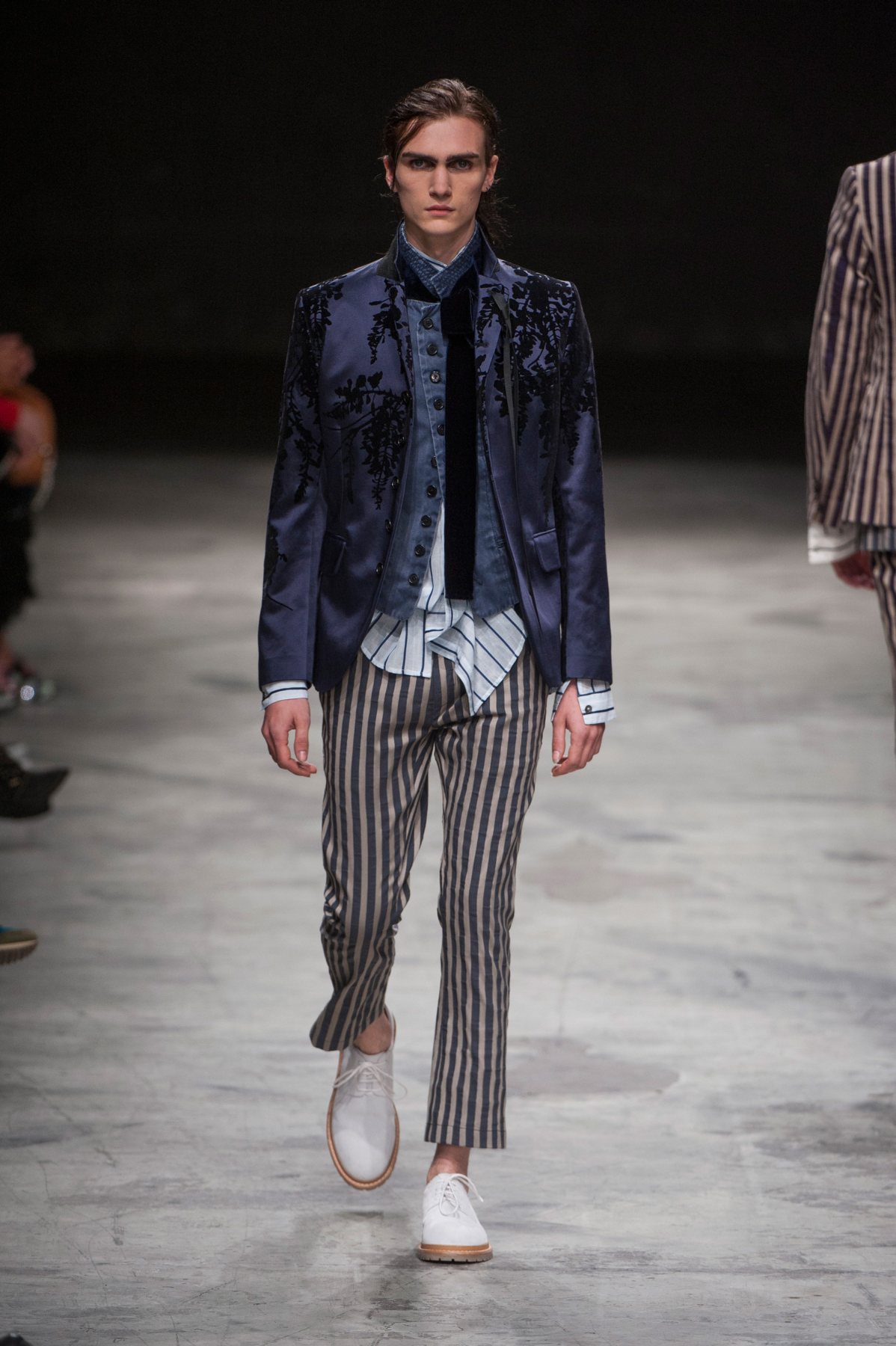 desfile-ann-demeu-paris-men-ss2014-29