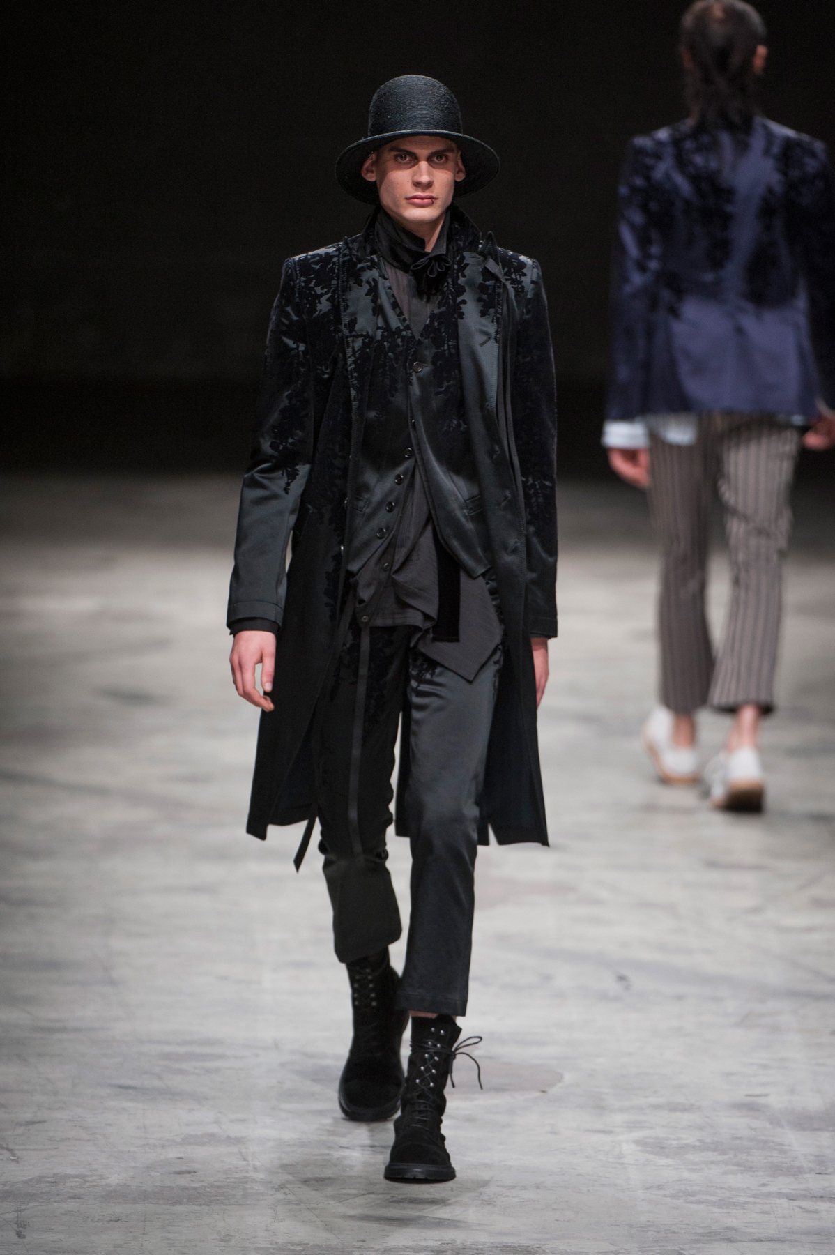 desfile-ann-demeu-paris-men-ss2014-31