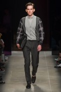 desfile-bottega-verao2014-milao-men-15