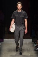 desfile-bottega-verao2014-milao-men-17