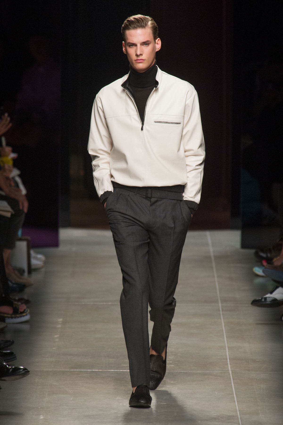 desfile-bottega-verao2014-milao-men-21