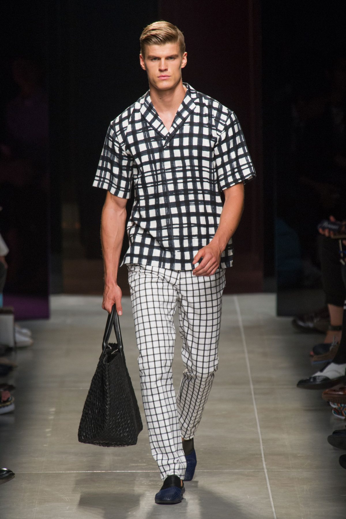 desfile-bottega-verao2014-milao-men-35