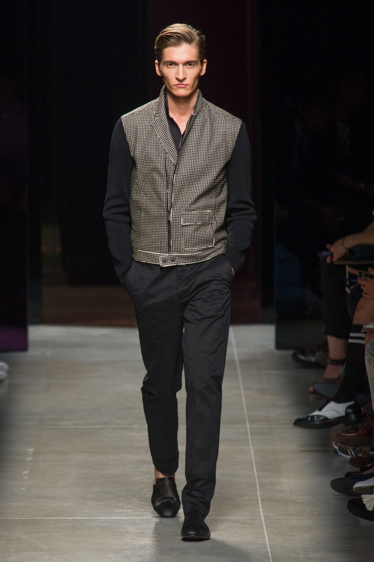 desfile-bottega-verao2014-milao-men-40