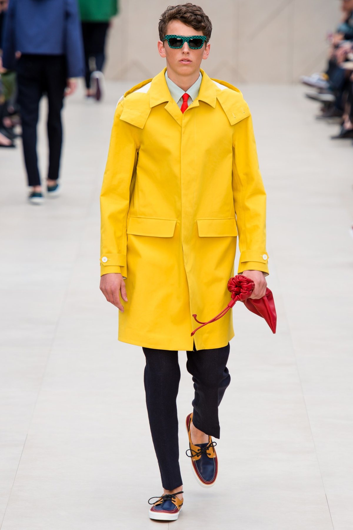 desfile-burberry-london-ss2014-49