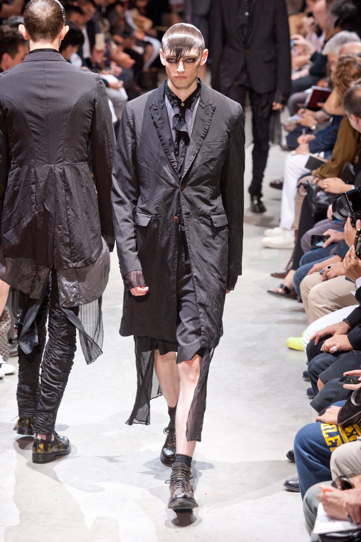 desfile-commedes-paris-men-ss2014-02