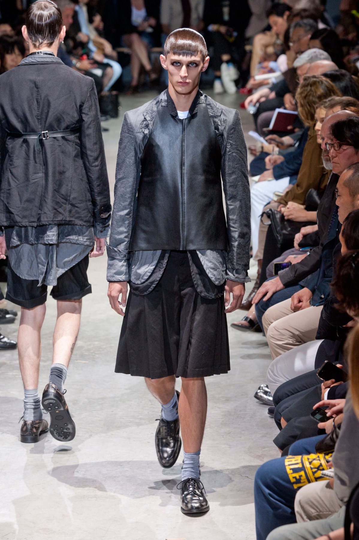 desfile-commedes-paris-men-ss2014-10