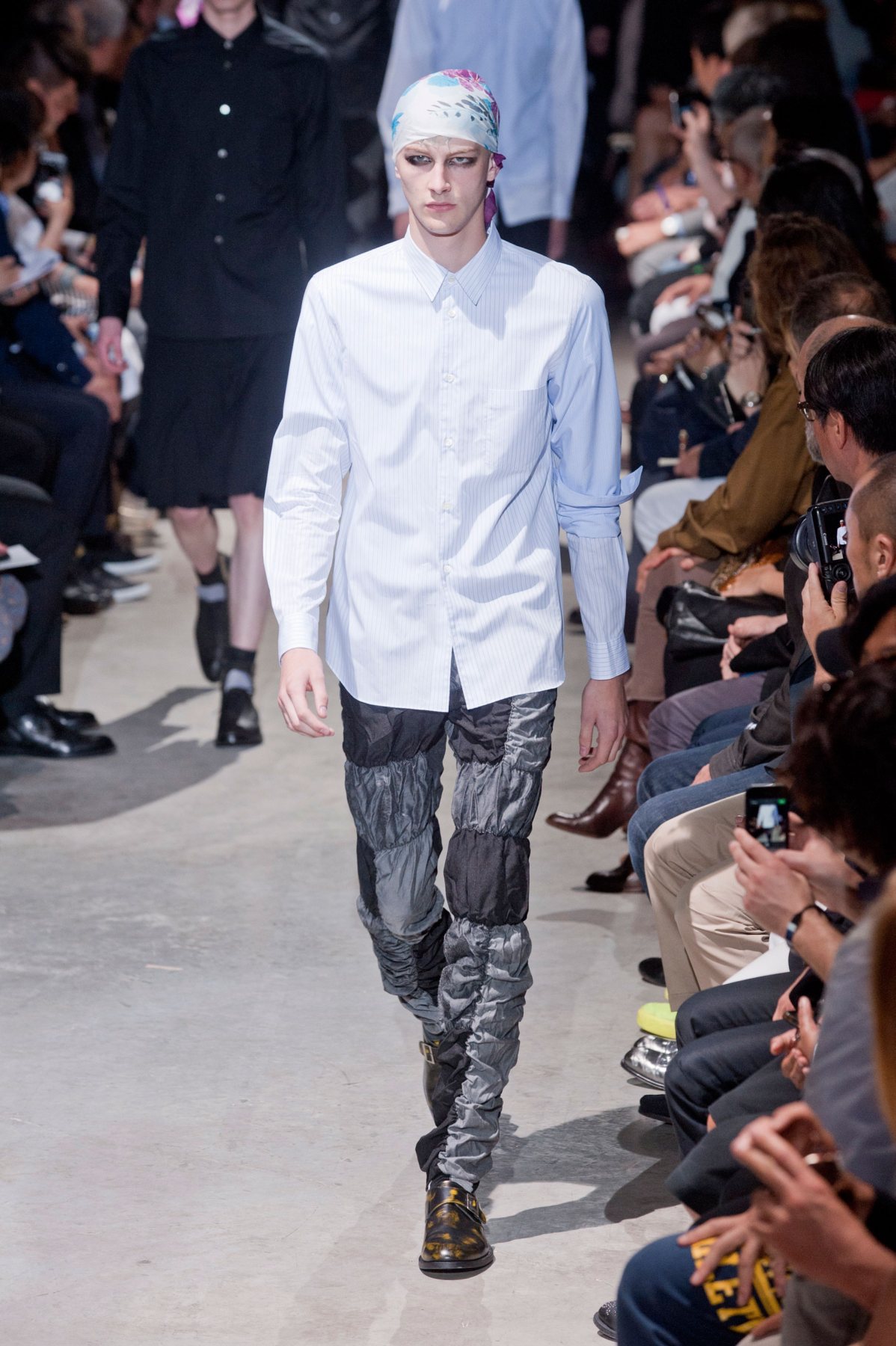 desfile-commedes-paris-men-ss2014-40