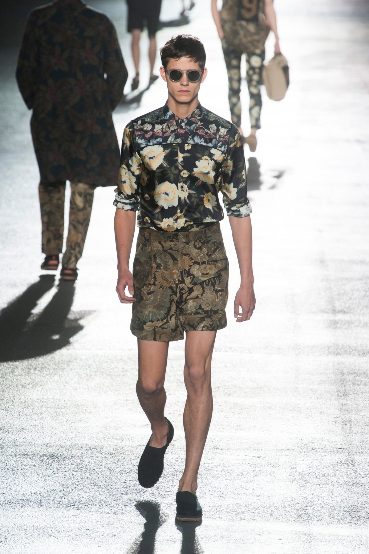 desfile-dvn-paris-men-ss2014-10
