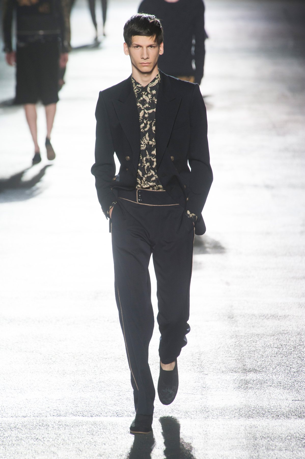 desfile-dvn-paris-men-ss2014-18