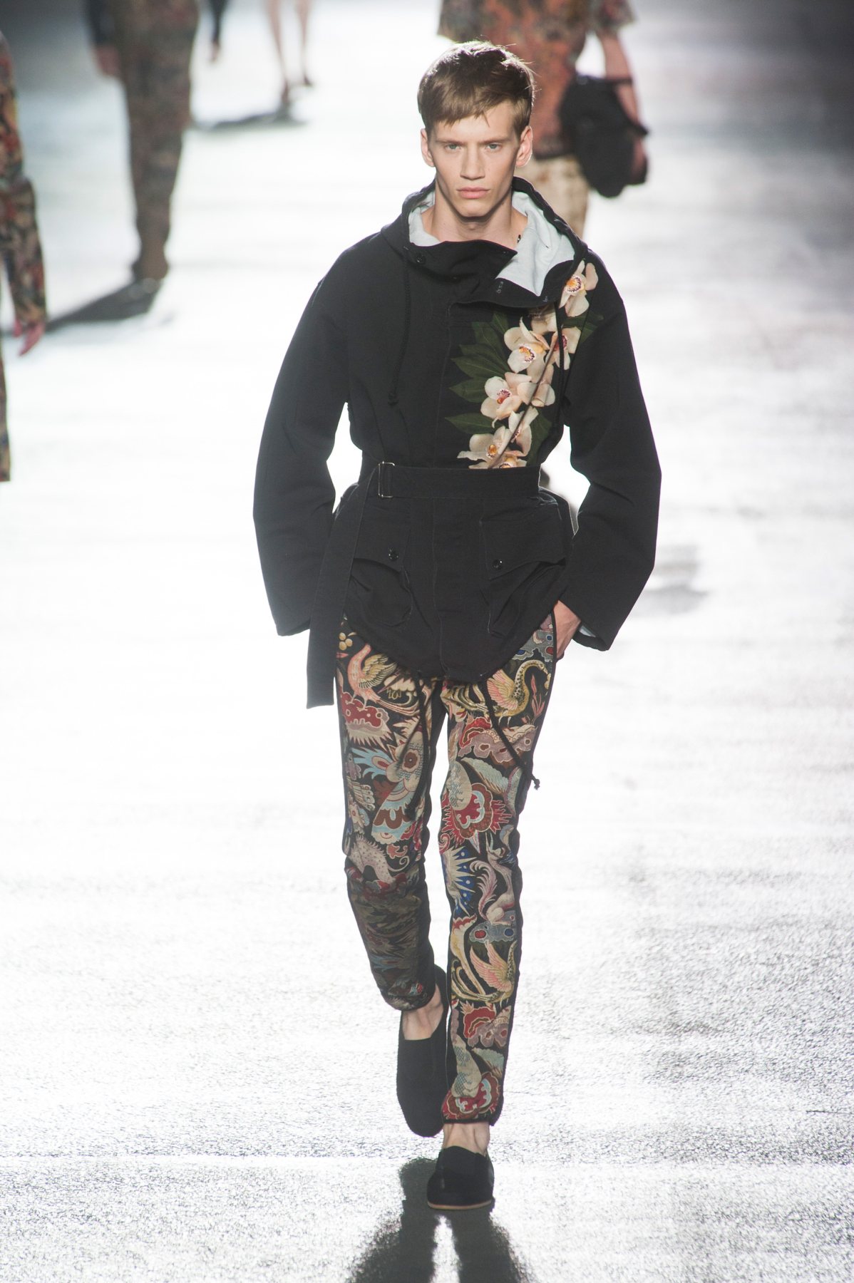 desfile-dvn-paris-men-ss2014-27