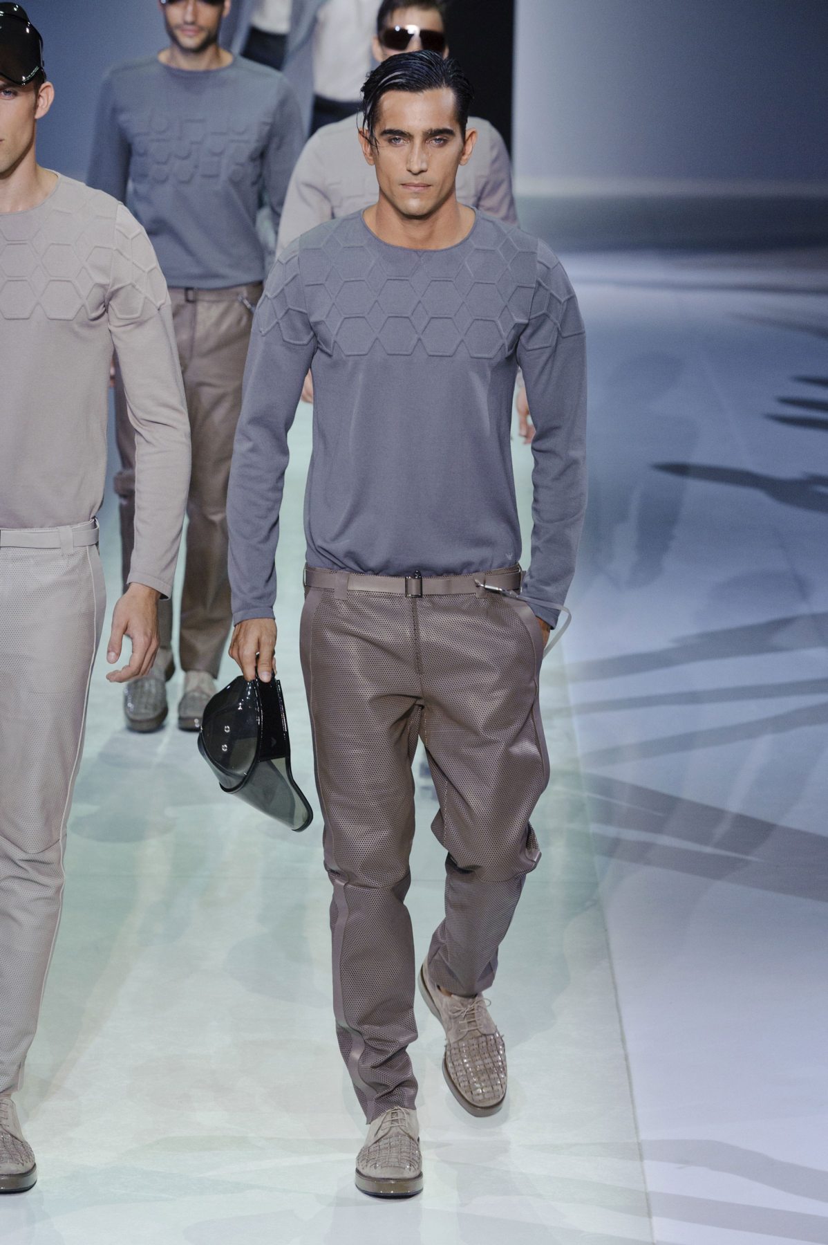 desfile-emp-armani-verao2014-milao-men-52