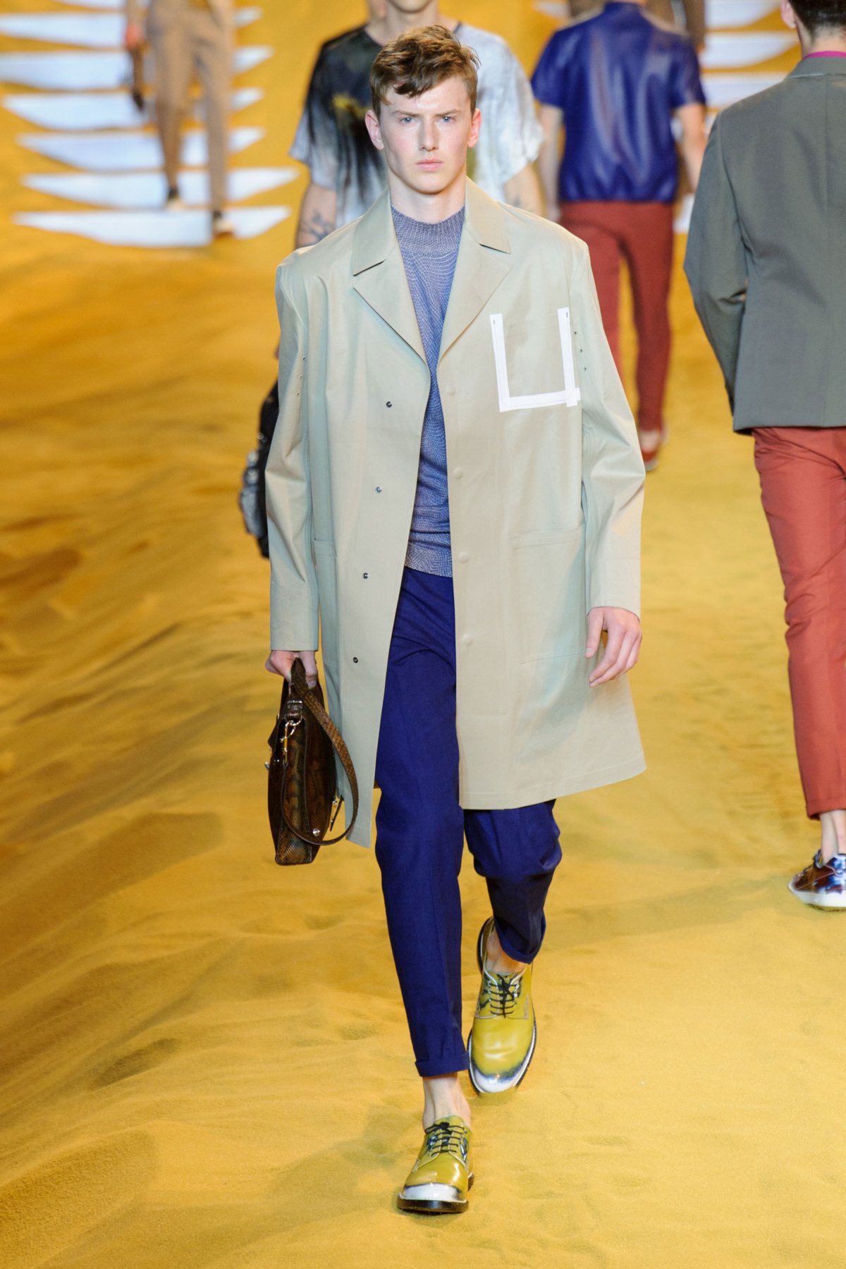 desfile-fendi-milao-ss2014-04
