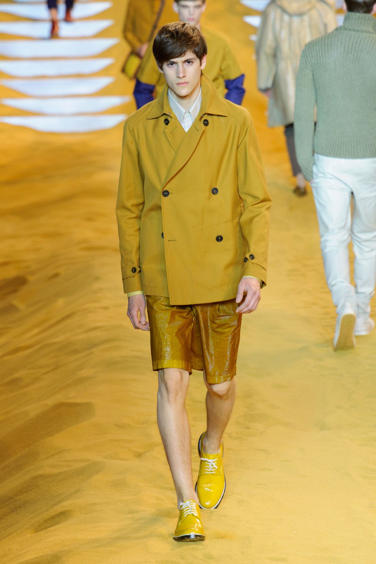 desfile-fendi-milao-ss2014-14