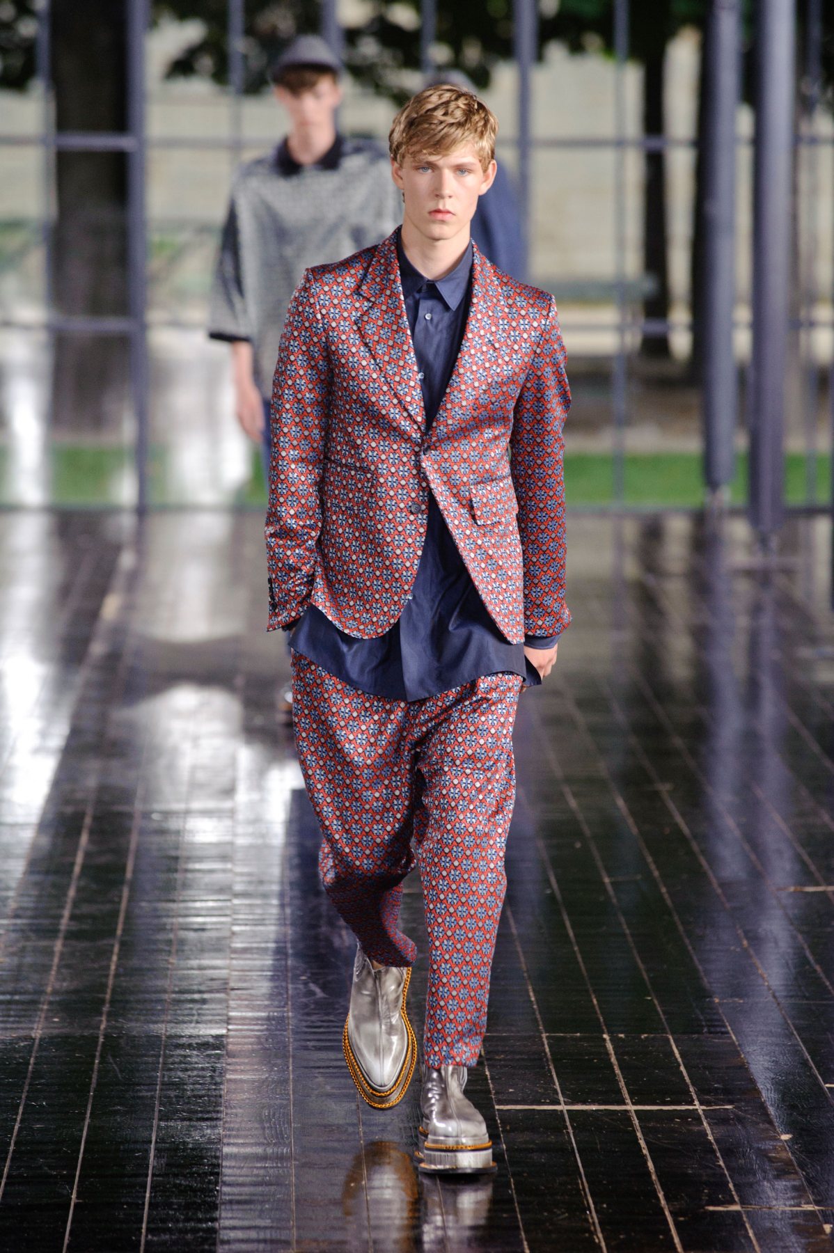 desfile-galliano-paris-men-ss2014-19