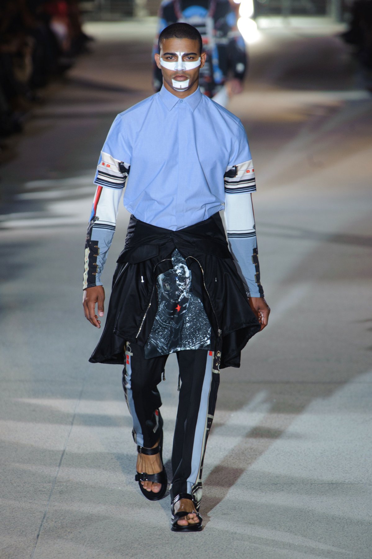 desfile-givenchy-paris-men-ss2014-27