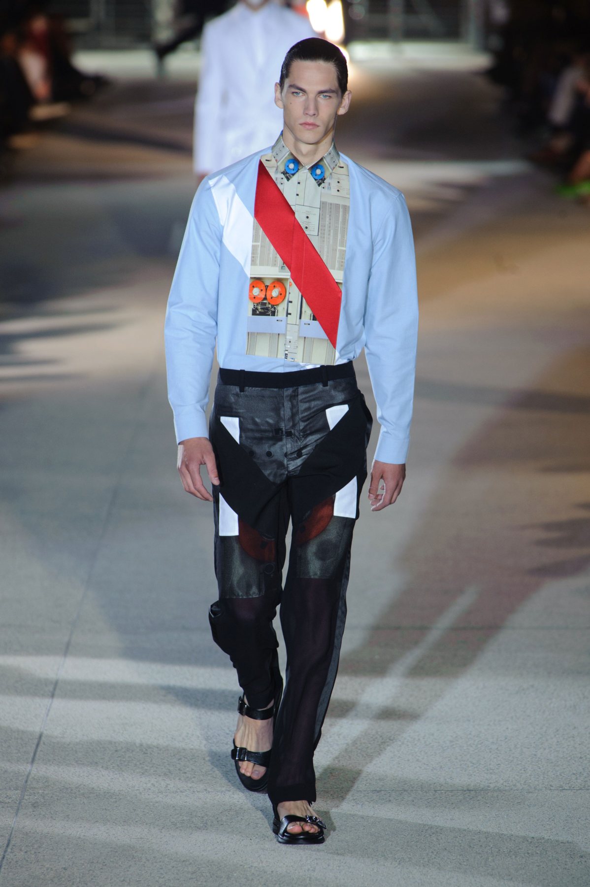 desfile-givenchy-paris-men-ss2014-33